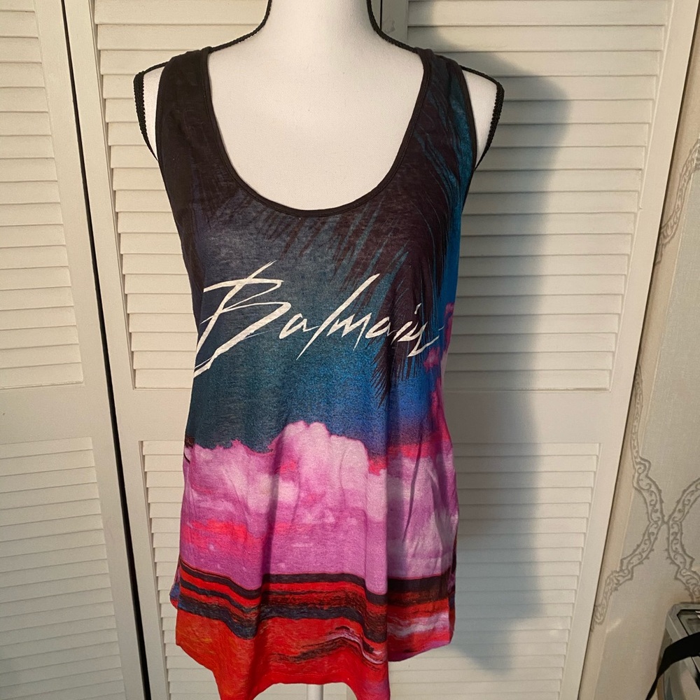 Balmain T-shirt new with tags